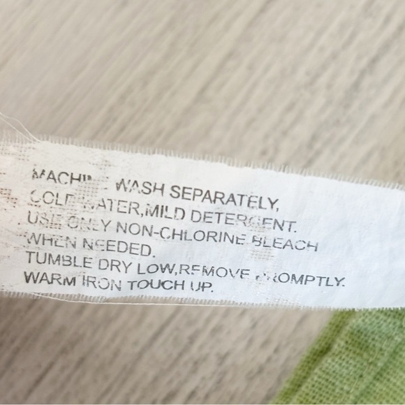 TABLETOPS UNLIMITED Green Orange Olive Print Tuscany Bordered Tablecloth 48”X64” - Picture 6 of 7